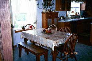 dining-kitchen1.jpg